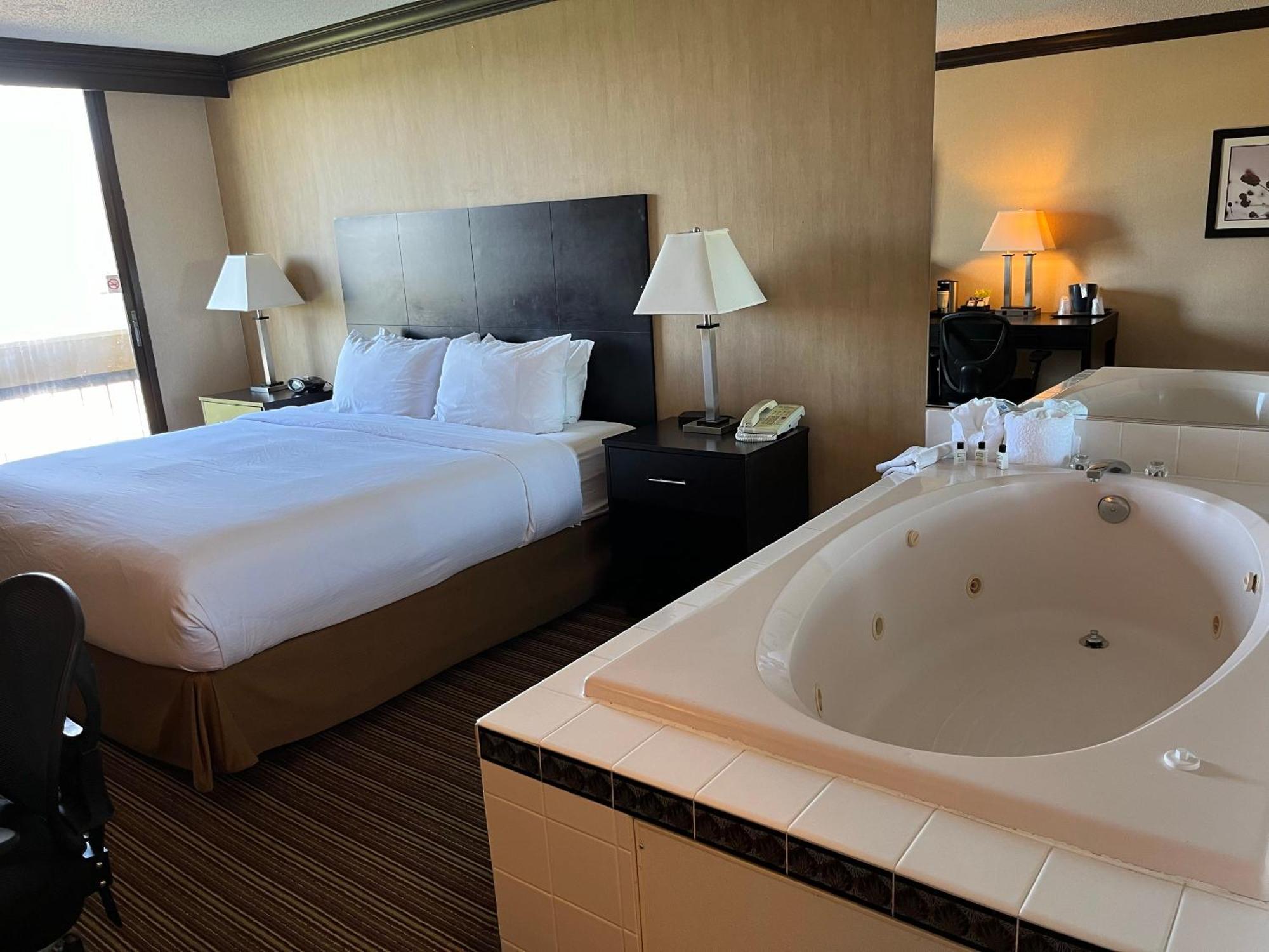 Wyndham Garden Chicago Northwest Hotel 4*