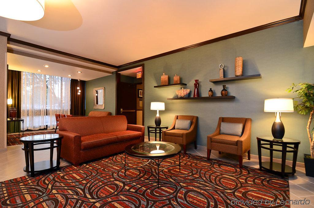 Hotel Wyndham Garden Chicago Northwest 4*