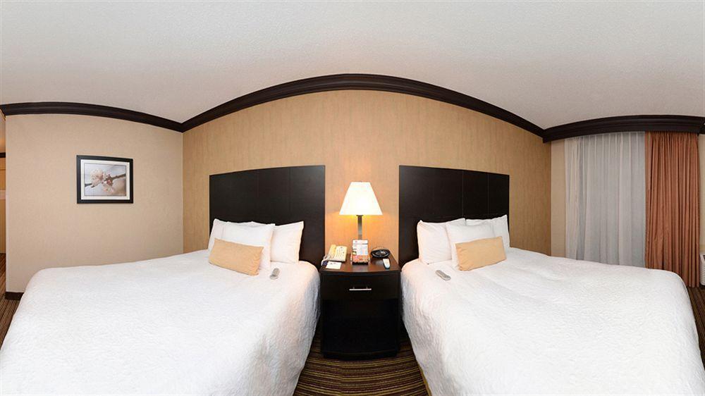 Hotel Wyndham Garden Chicago Northwest 4*